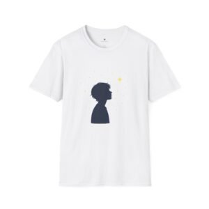 T-shirt Unisexe – Enfant Rêveur et Étoile Brillante Design Poétique Nocturne