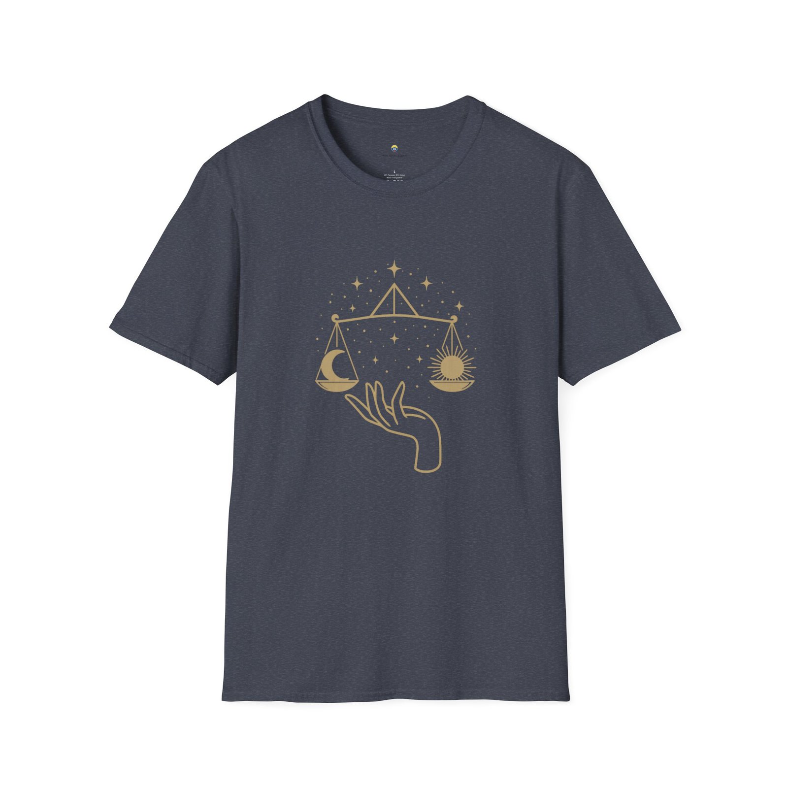 T-shirt Unisexe Balance Étoilée – Main Mystique, Soleil & Lune, Design Spirituel Boho – Image 12